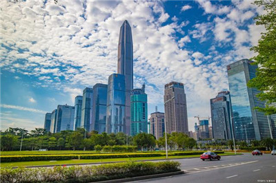 找洋妞不再困难，深圳的机会与挑战